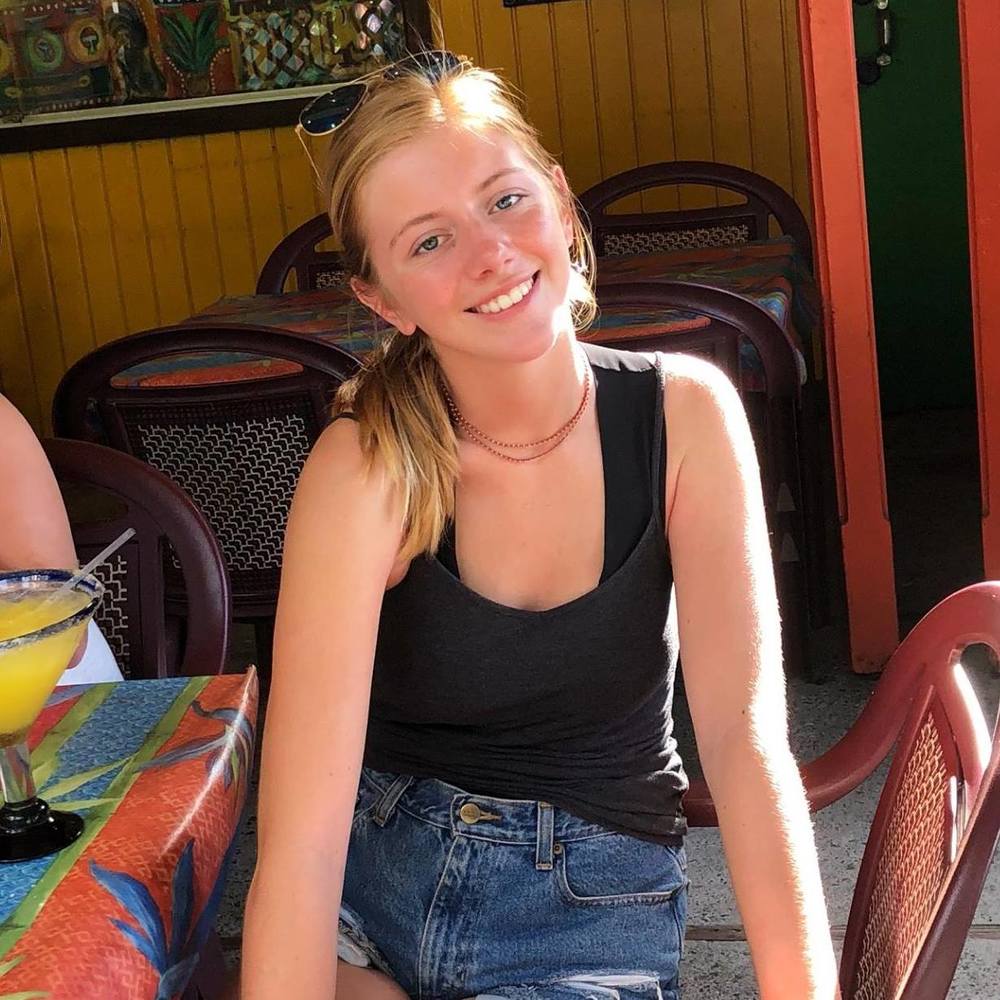 Meet your Posher, Gabrielle